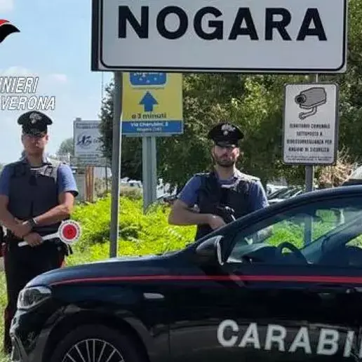 Tenta di accoltellare uno sconosciuto nel Veronese: arrestato un 28enne