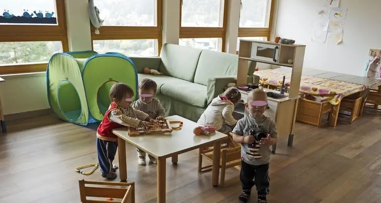 Caldo nelle scuole, arrivano 2 milioni per raffrescare nidi e scuole dell'infanzia