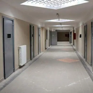 Rissa in carcere a Trento, 5 agenti feriti