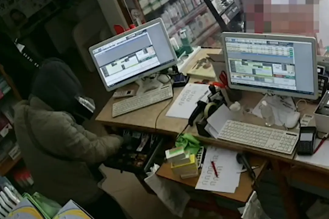 Rapina in una farmacia nel Foggiano, arrestato un 28enne