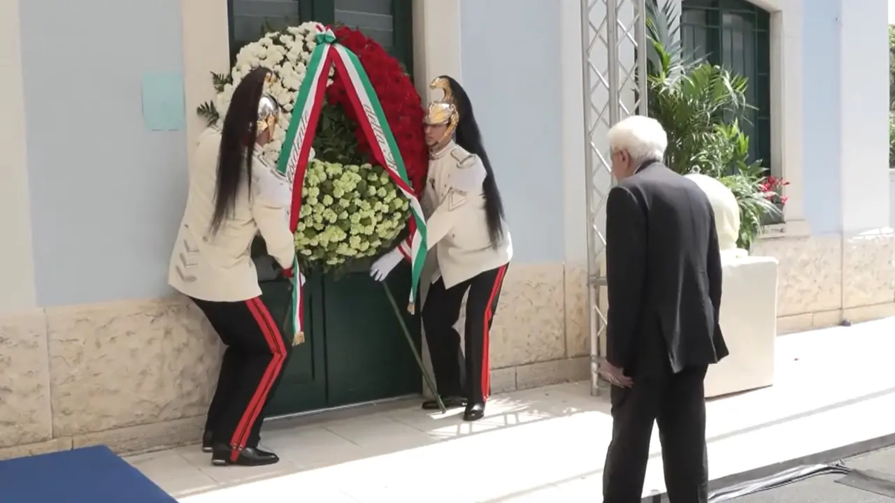 Mattarella ad Andria per il decennale della strage ferroviaria