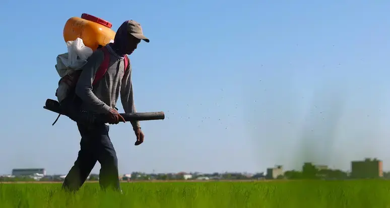 Via libera dell’Ue agli aiuti per gli agricoltori contro il caro fertilizzanti