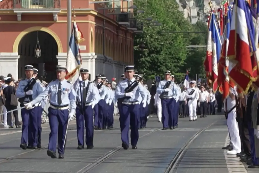 Il 14 luglio di Nizza, divisa tra la Festa della Bastiglia e i 10 anni dalla strage