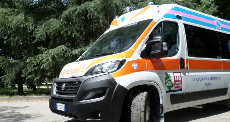 Valcanover, incidente lungo la statale: due feriti