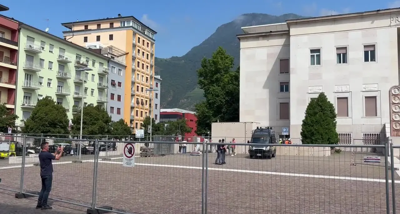 Il giorno dopo il crollo del Tribunale di Bolzano