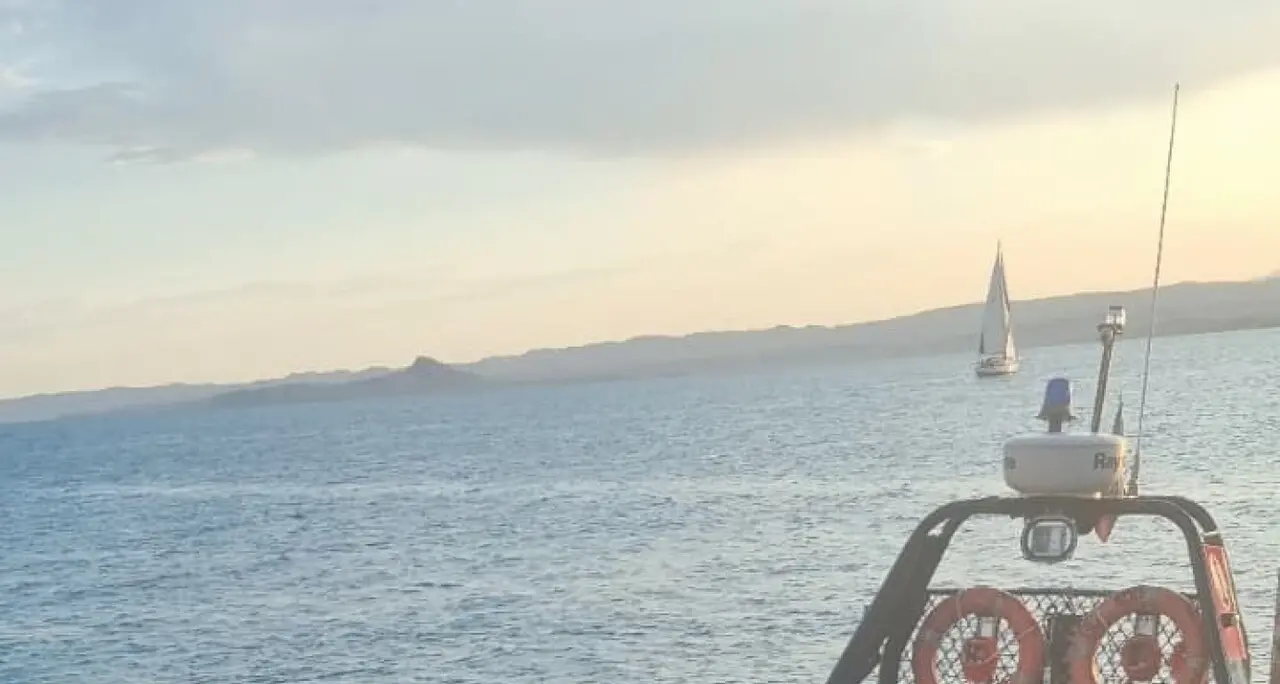 Lago di Garda, un 29enne disperso dopo aver salvato un bambino