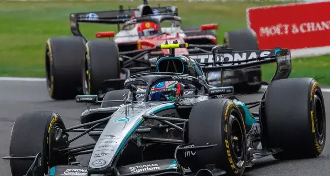 Kimi Antonelli trionfa nel GP del Belgio: Leclerc e Verstappen sul podio