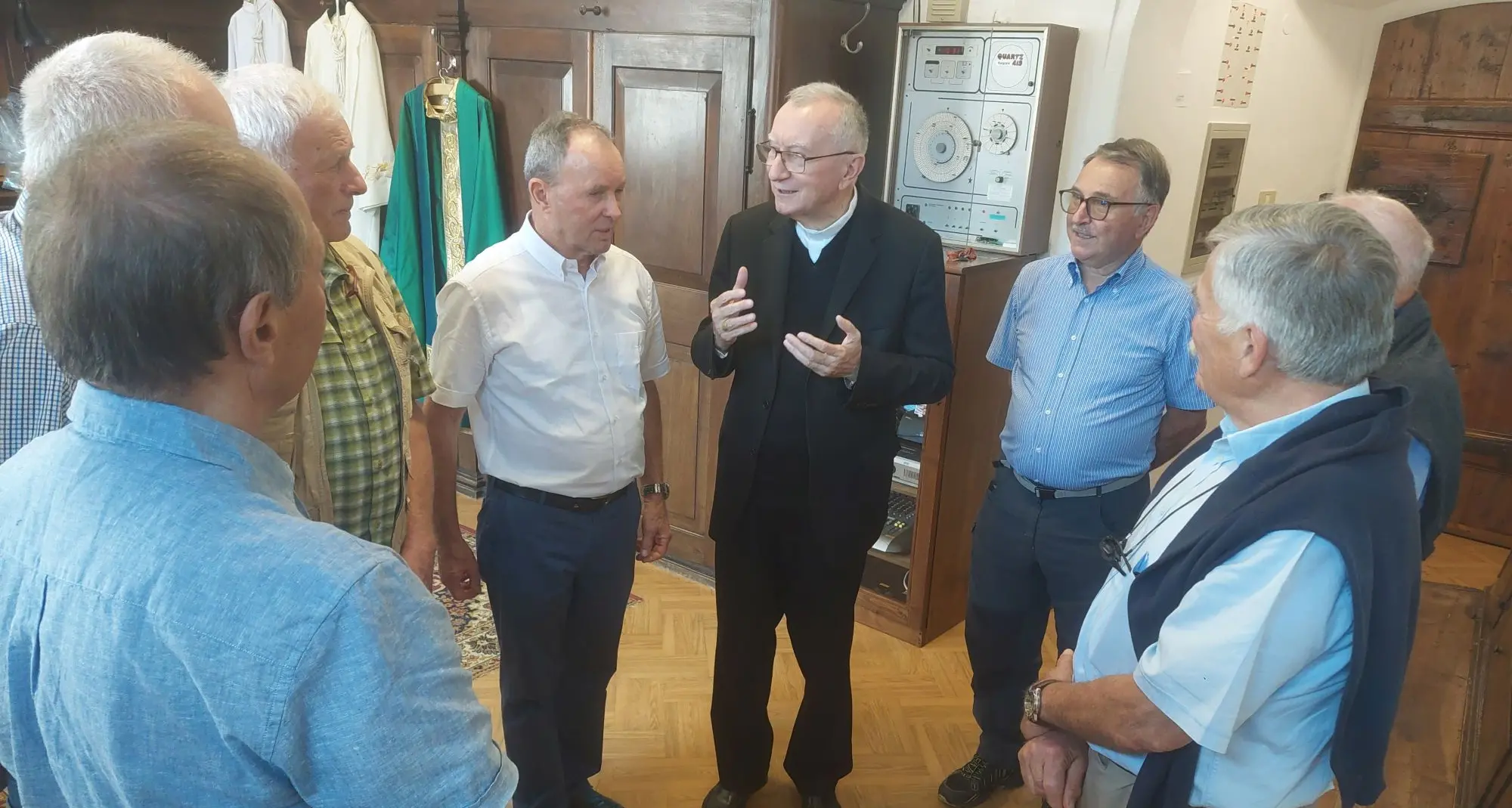 Primiero, il cardinale Pietro Parolin conclude la vacanza con la Messa a Siror