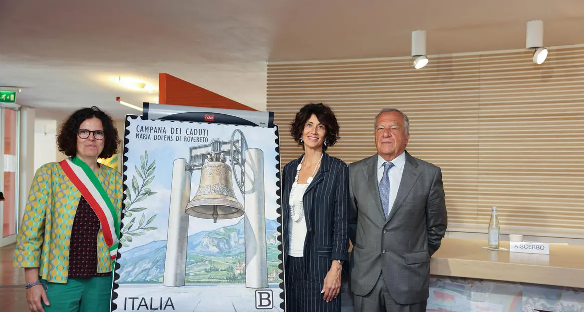 Maria Dolens diventa un francobollo: omaggio nazionale al simbolo di pace