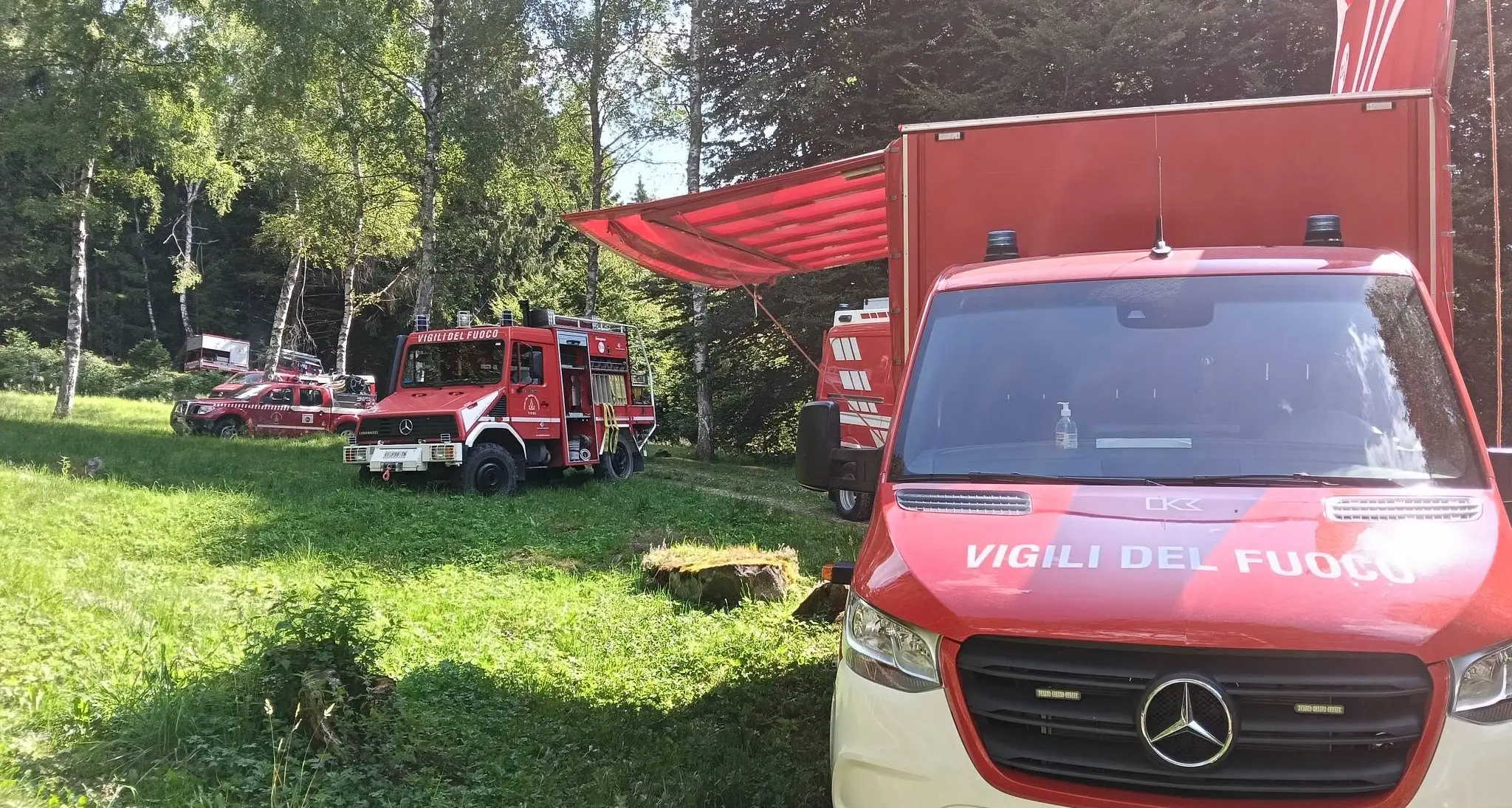 Incendio sul monte di Tione (Foto Vigili del fuoco)