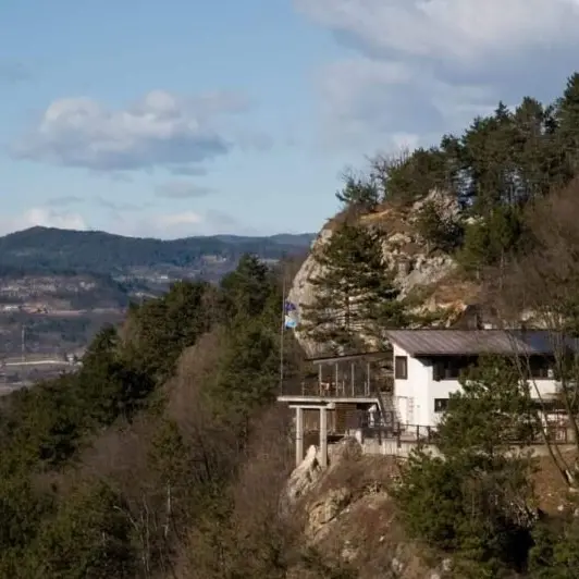 La Sat cerca un nuovo gestore per i Bindesi: il rifugio con vista su Trento
