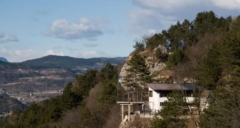 La Sat cerca un nuovo gestore per i Bindesi: il rifugio con vista su Trento