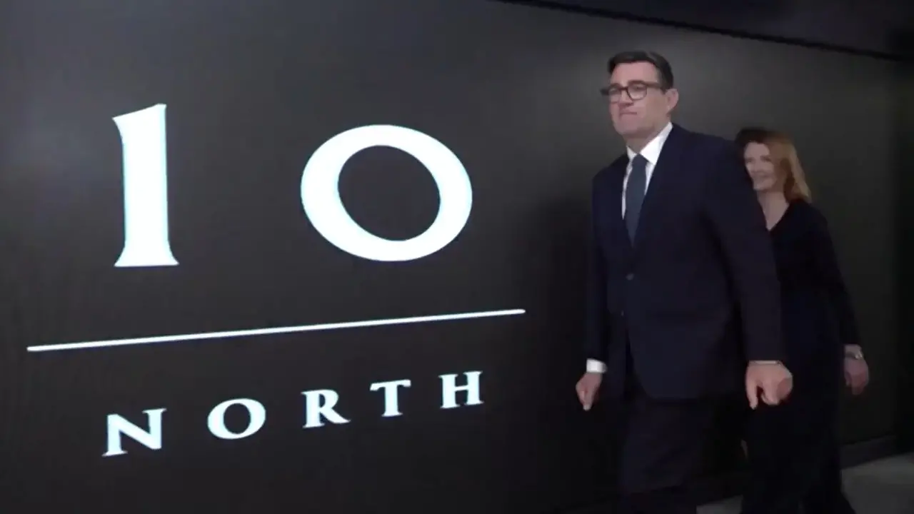 Regno Unito, Burnham inaugura la Downing Street di Manchester