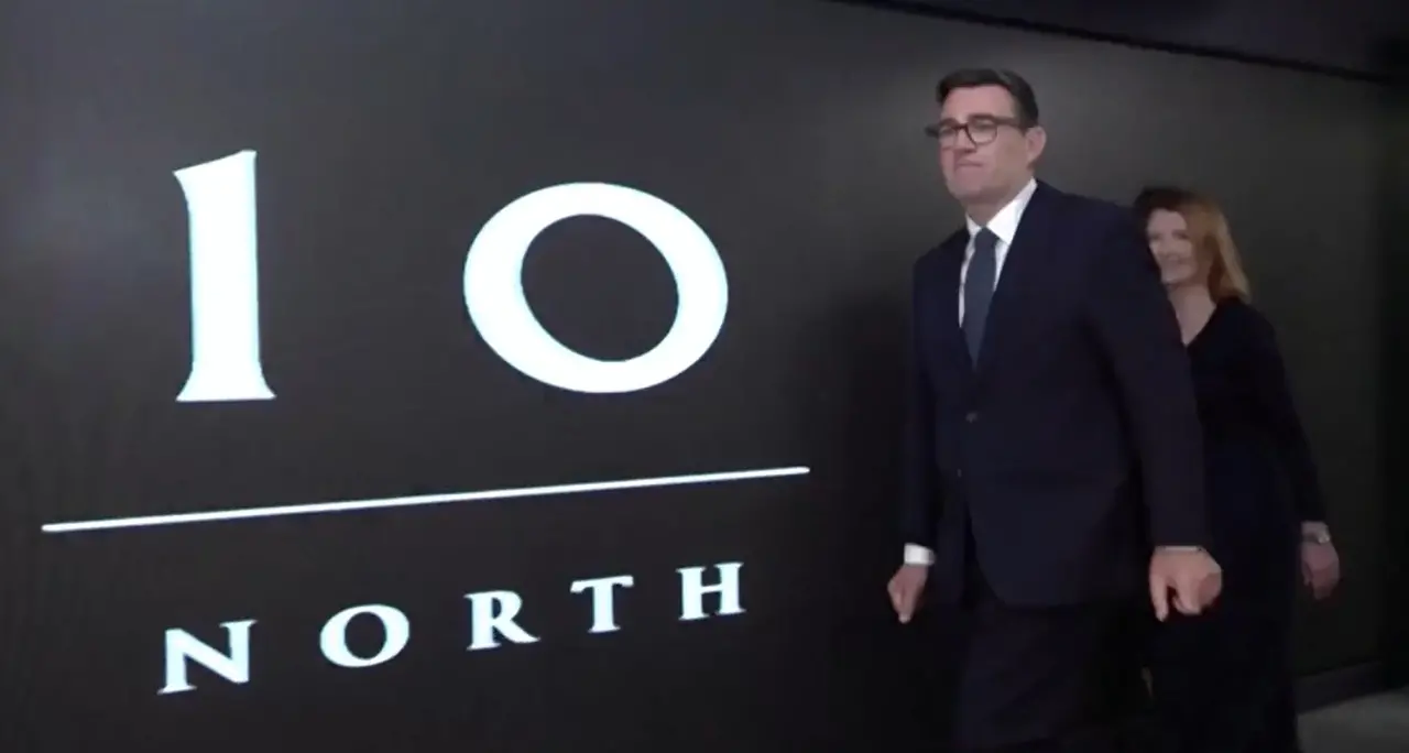 Regno Unito, Burnham inaugura la Downing Street di Manchester