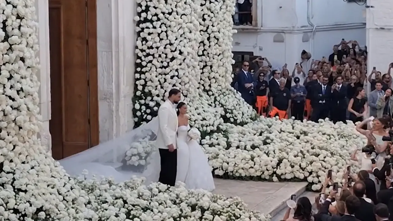 Locorotondo in festa per le nozze di Gigio Donnarumma e Alessia