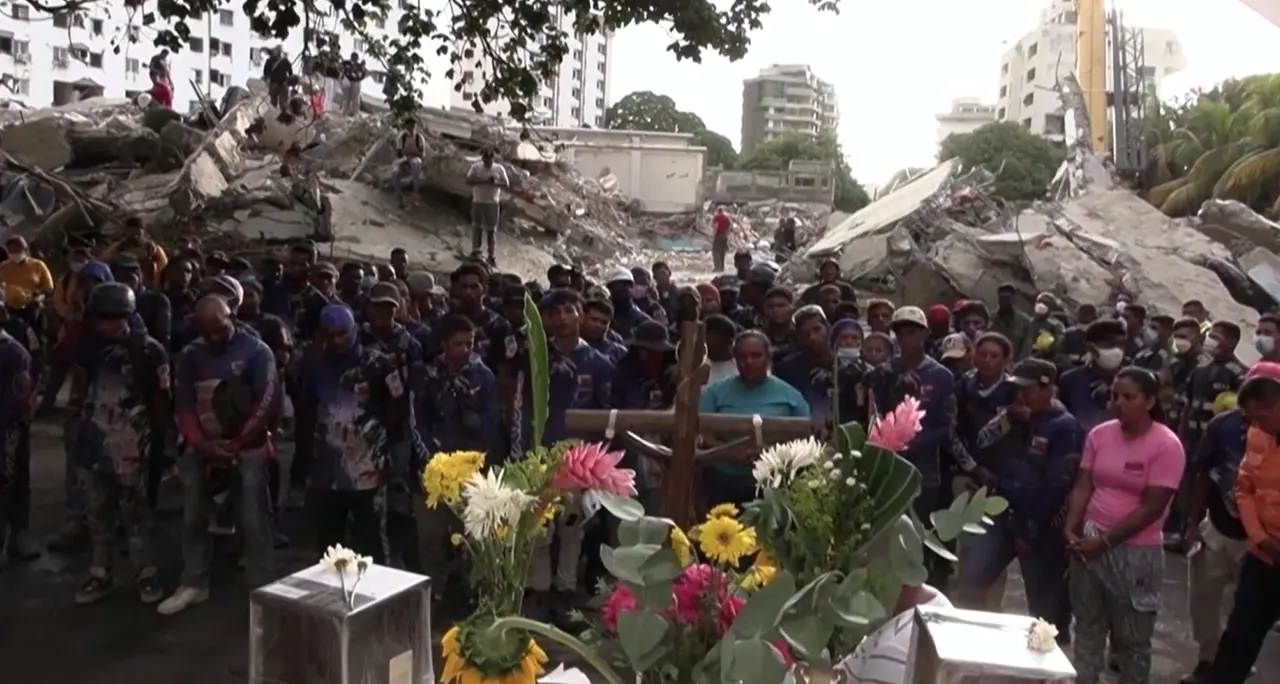 Venezuela, commemorazioni ad un mese dal devastante terremoto