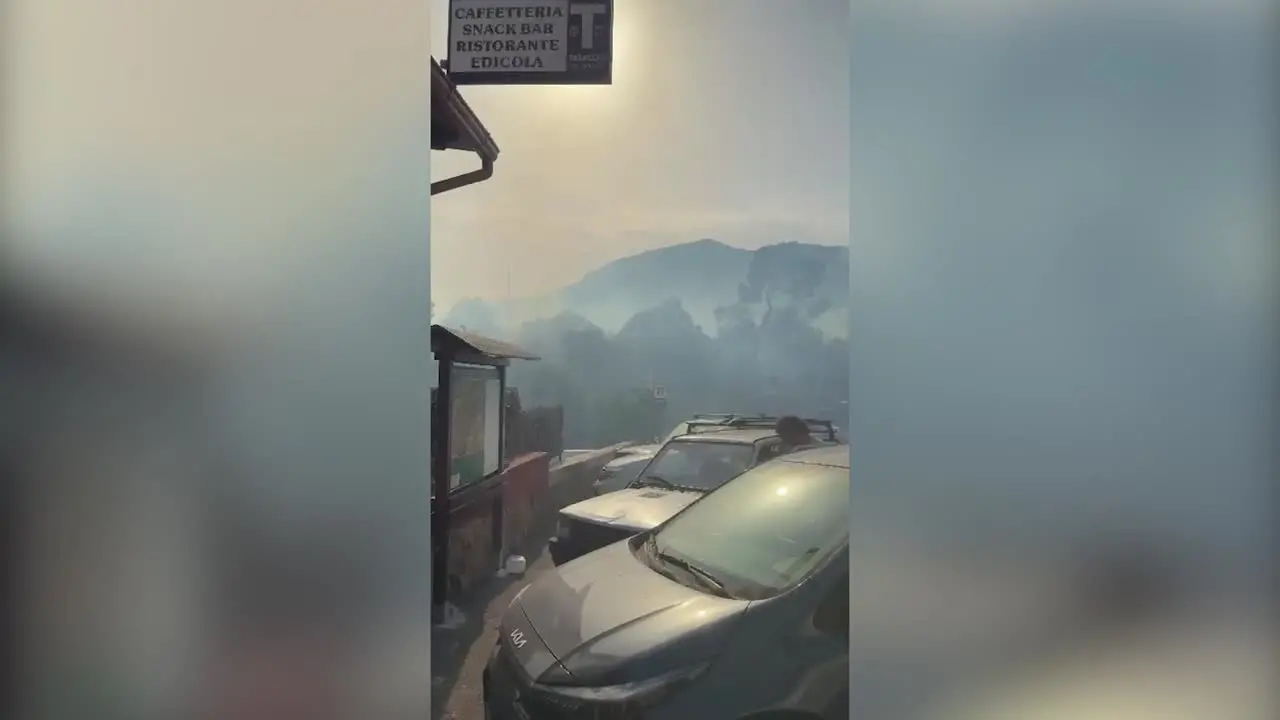 Incendio nel Cagliaritano, evacuata anche la casa anziani delle suore