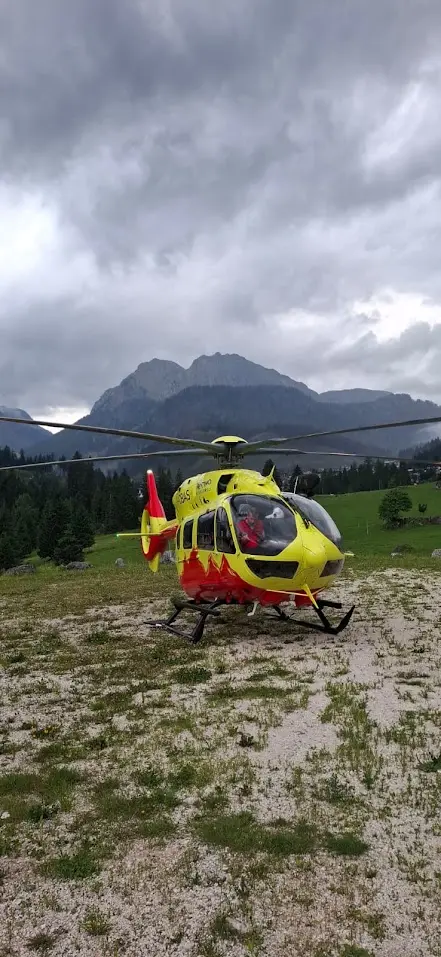 Paura sulle Pale: fulmine centra la ferrata, un escursionista in ospedale