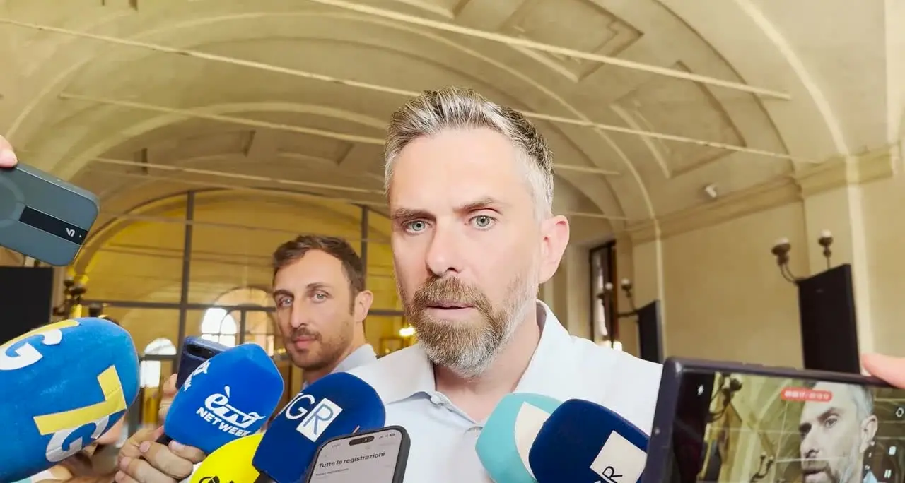 Lepore: \"Bologna ferita al Pilastro, la città chiede verità e giustizia per la famiglia\"