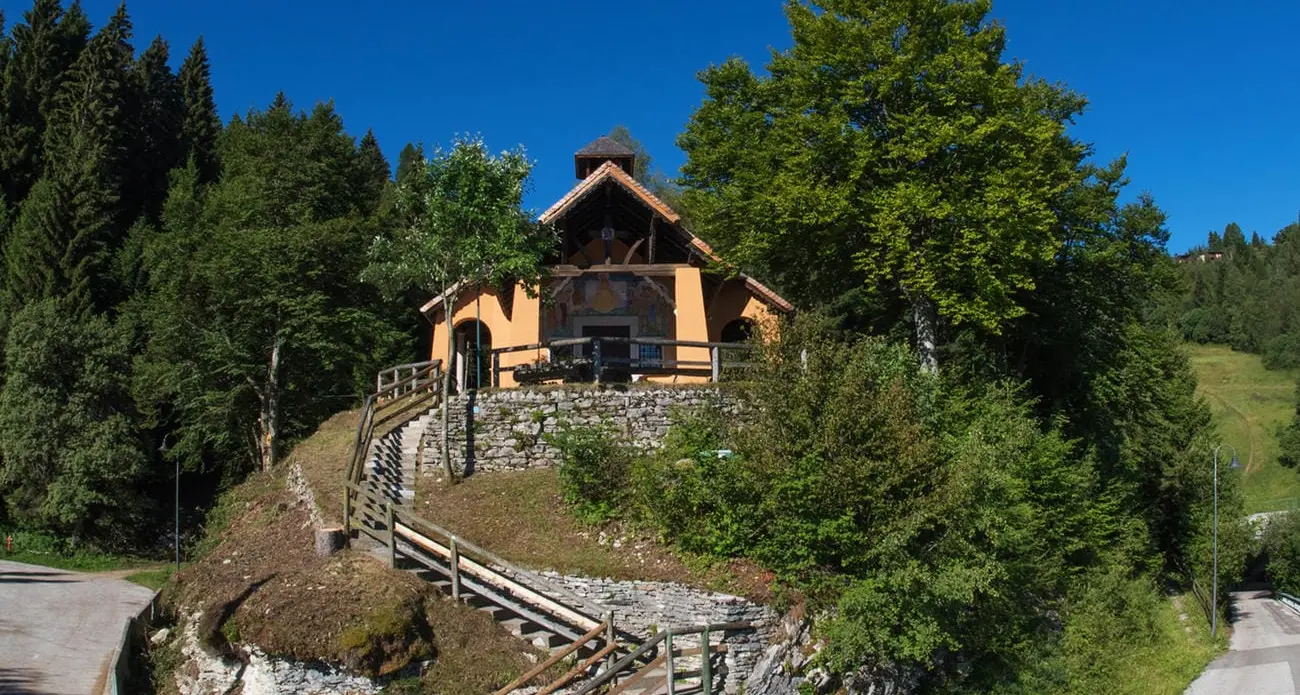 Vaneze, restaurata la chiesetta della Madonna della Neve: festa il 1° agosto