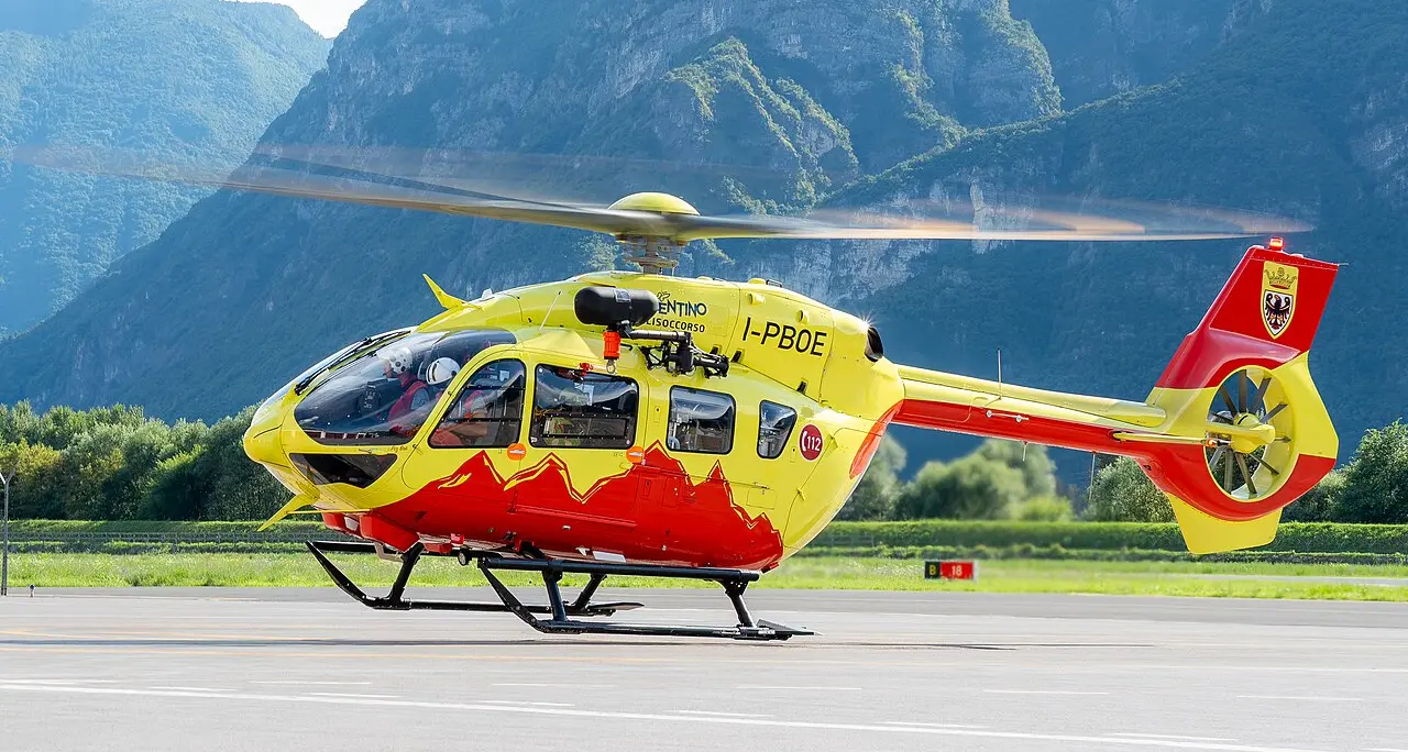Infortunio sul lavoro a Mezzocorona, lavoratore cade da ponteggio: è grave