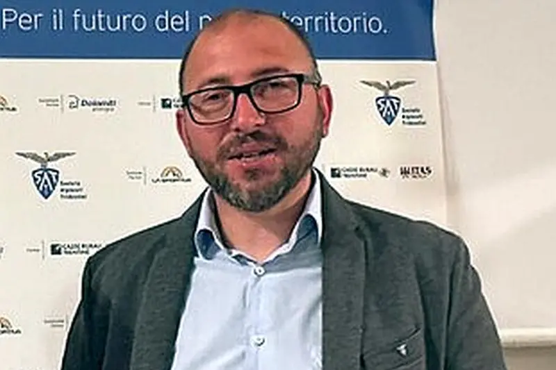 Dopo le critiche di Guglielmi, la Sat: «La montagna non è un parco urbano»