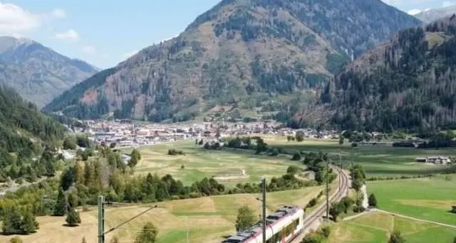 Domanda in crescita per il trasporto pubblico tra Bolzano e Val di Fassa