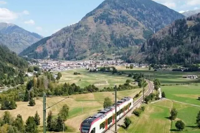 Domanda in crescita per il trasporto pubblico tra Bolzano e Val di Fassa