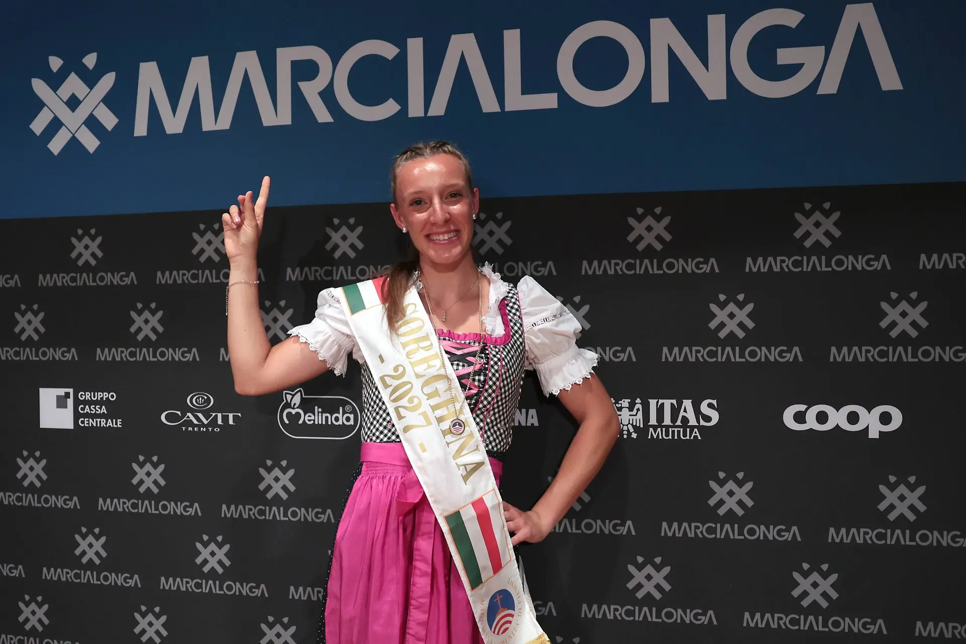 Soreghina 2027: eletta la giovane Sofia Trettel di Masi di Cavalese