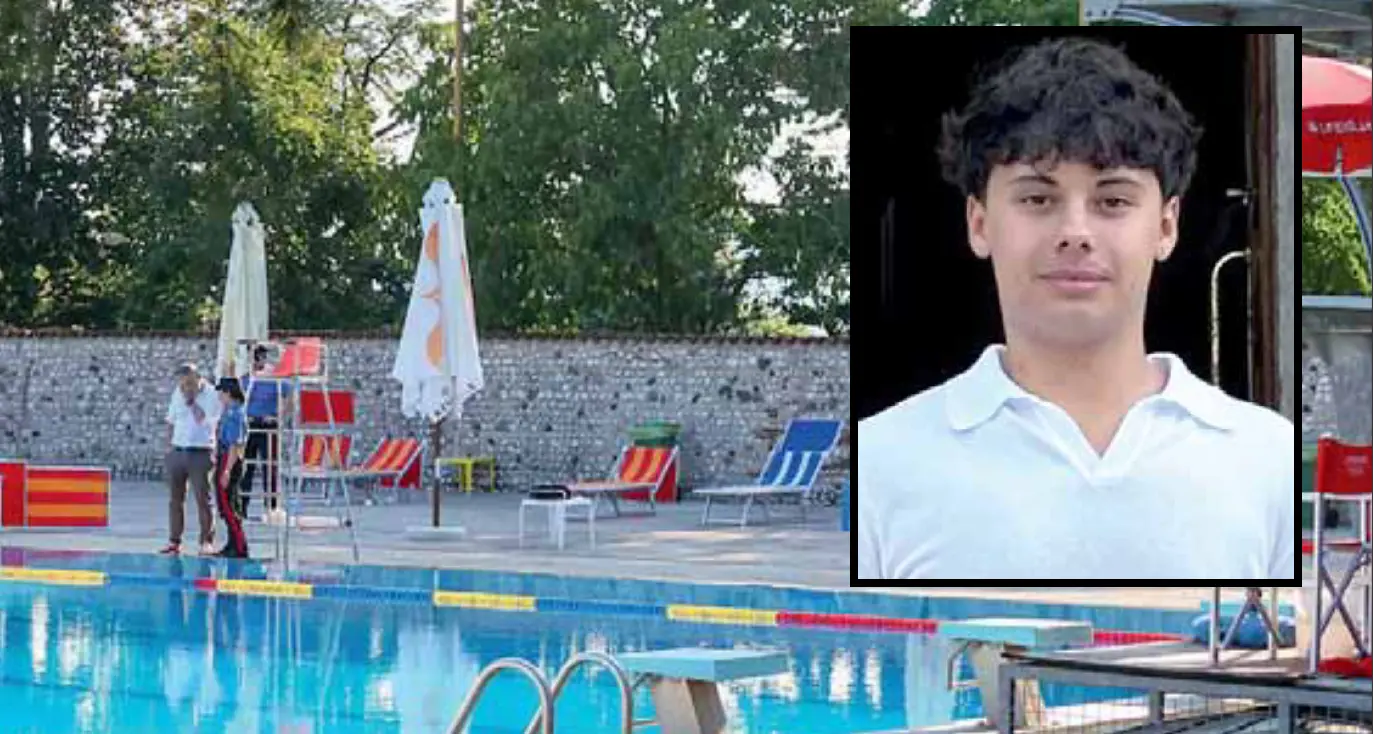 Si tuffa in piscina e non riemerge: muore annegato a 19 anni