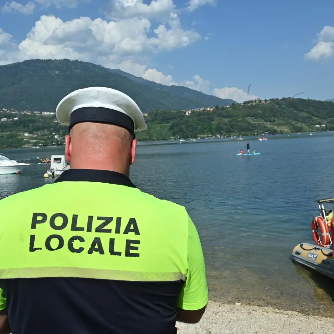 Rischio annegamento nel lago di Caldonazzo: soccorsi padre e figlio