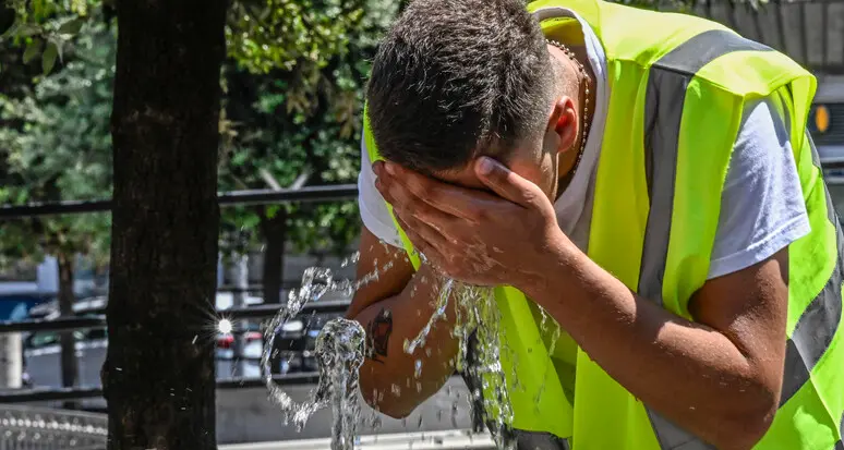 Cantieri aperti delle 6.30 per prevenire il grande caldo