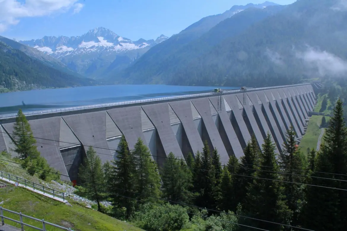 Siccità, meno acqua nei torrenti e fino a 10 milioni di metri cubi alla Lombardia