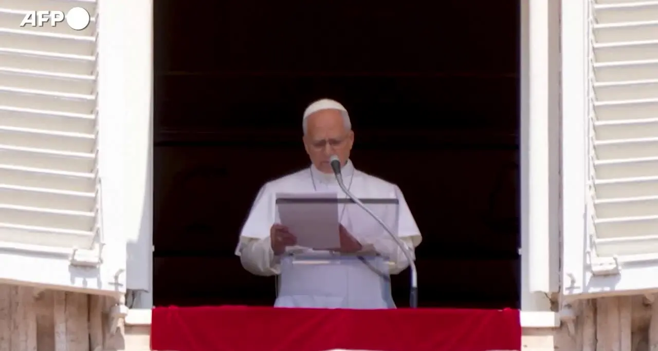 Il Papa: \"Basta violenze in Ucraina e Russia, spazio a diplomazia\"