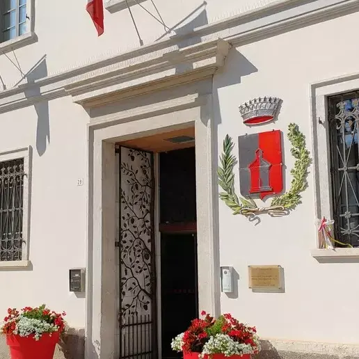 Truffa via Pec al Comune di Cles, la Finanza blocca il conto
