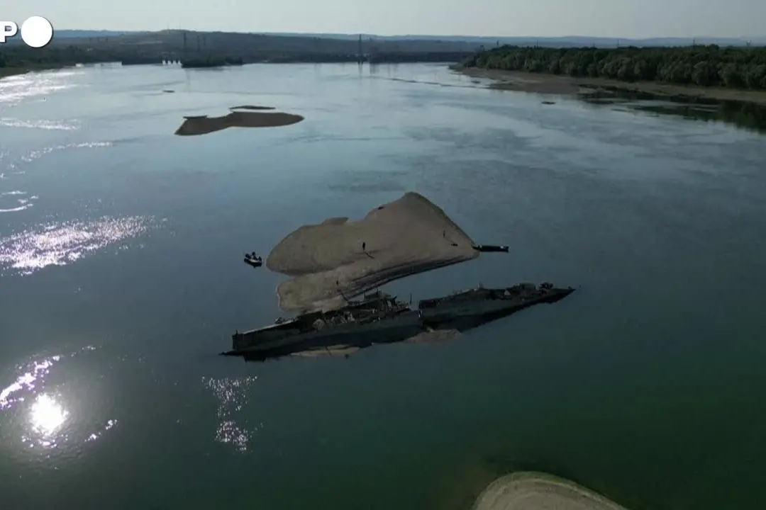 Danubio in secca, riemersi in Serbia i relitti di una flotta nazista