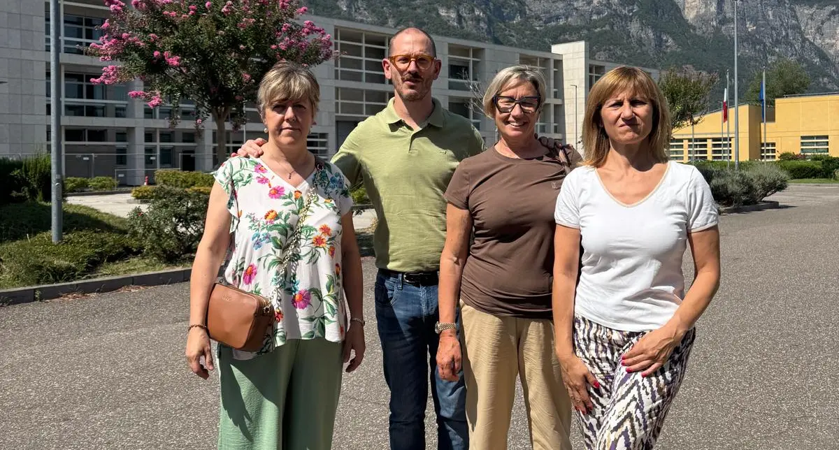 Carcere di Trento, record di 437 detenuti. Le minoranze in visita: «Sovraffollamento insostenibile»
