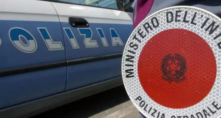A22, ladri d’auto con il jammer nascosto nel power bank: due denunciati