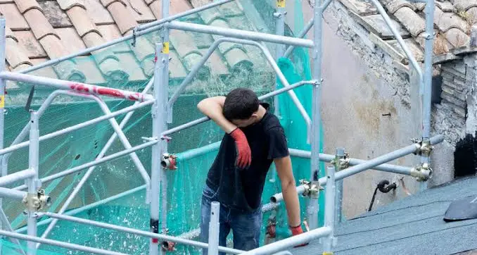 Caldo nei cantieri, la Cgil attacca Spinelli: «Serve subito l’ordinanza»