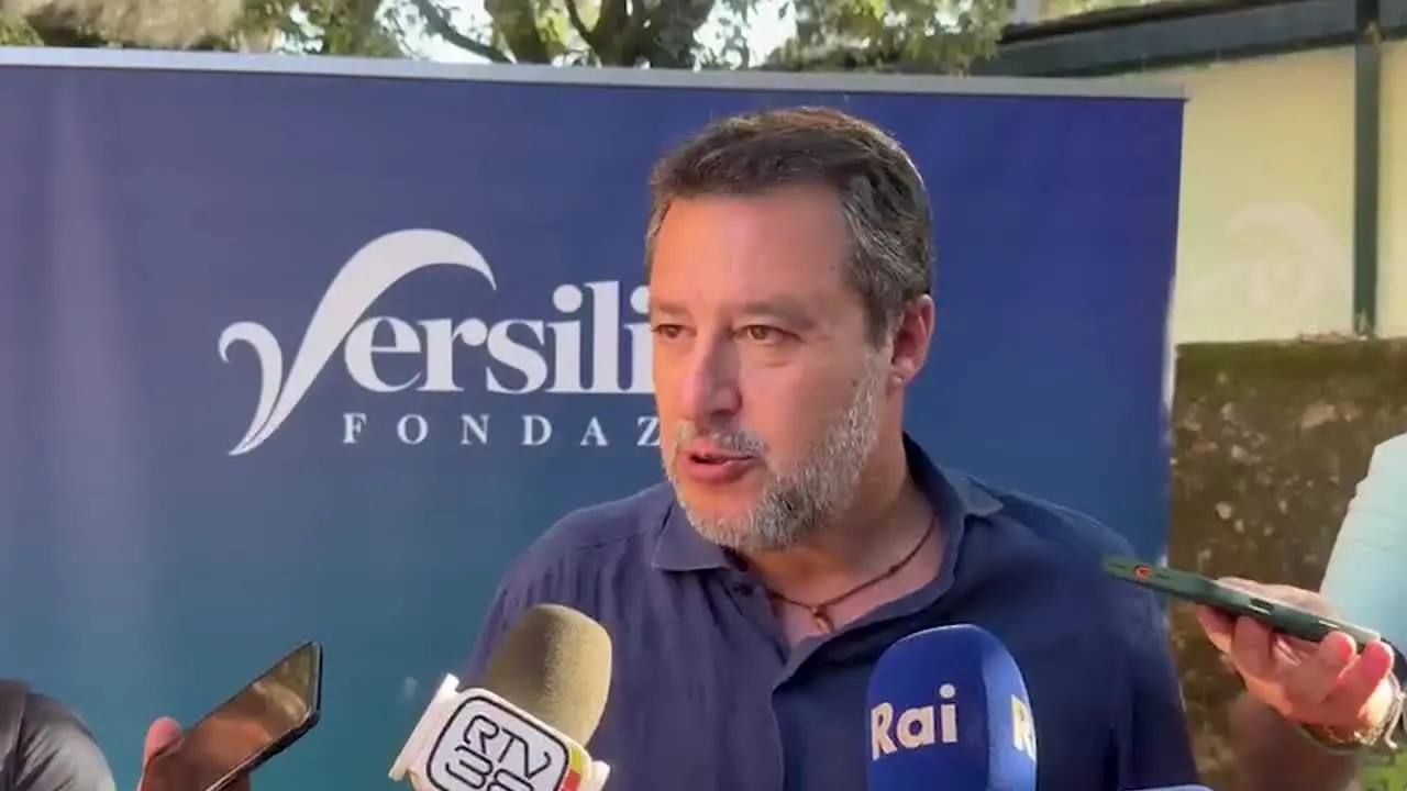 Salvini: “Condanna eccessiva per Roggero, spero torni presto dai familiari”