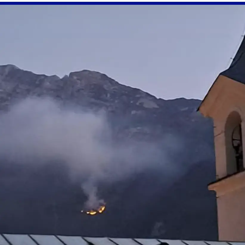 Spormaggiore, riparte l’incendio provocato da un fulmine