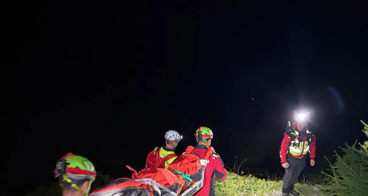 Tragedia sul Piz Starlex, escursionista colpito da un fulmine