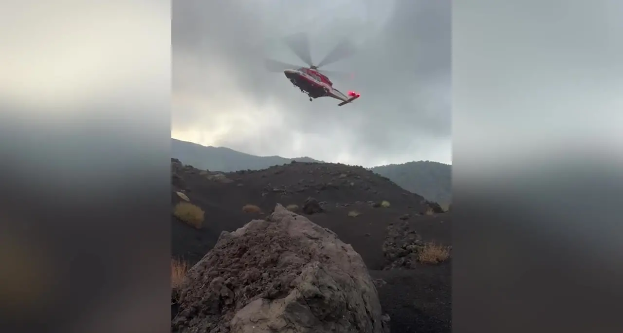 Escursionista colpito da un fulmine sull'Etna, è morto in ospedale