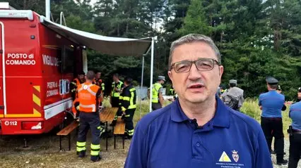 Incendio di Spormaggiore, sopralluogo di Fugatti alla base operativa di Cavedago