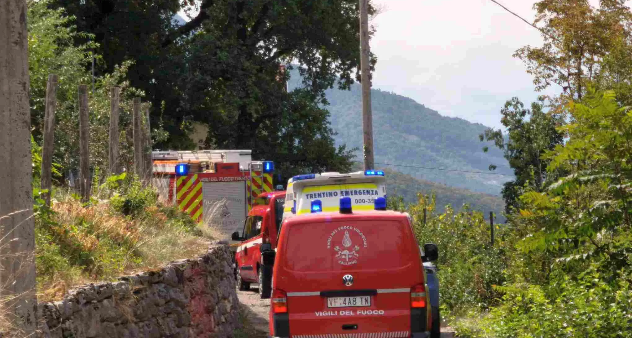 Incidente sul lavoro a Rovereto, uomo perde la vita con il trattore