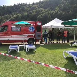 Lago di Lavarone, scomparsa una donna: ricerche in acqua con il sonar
