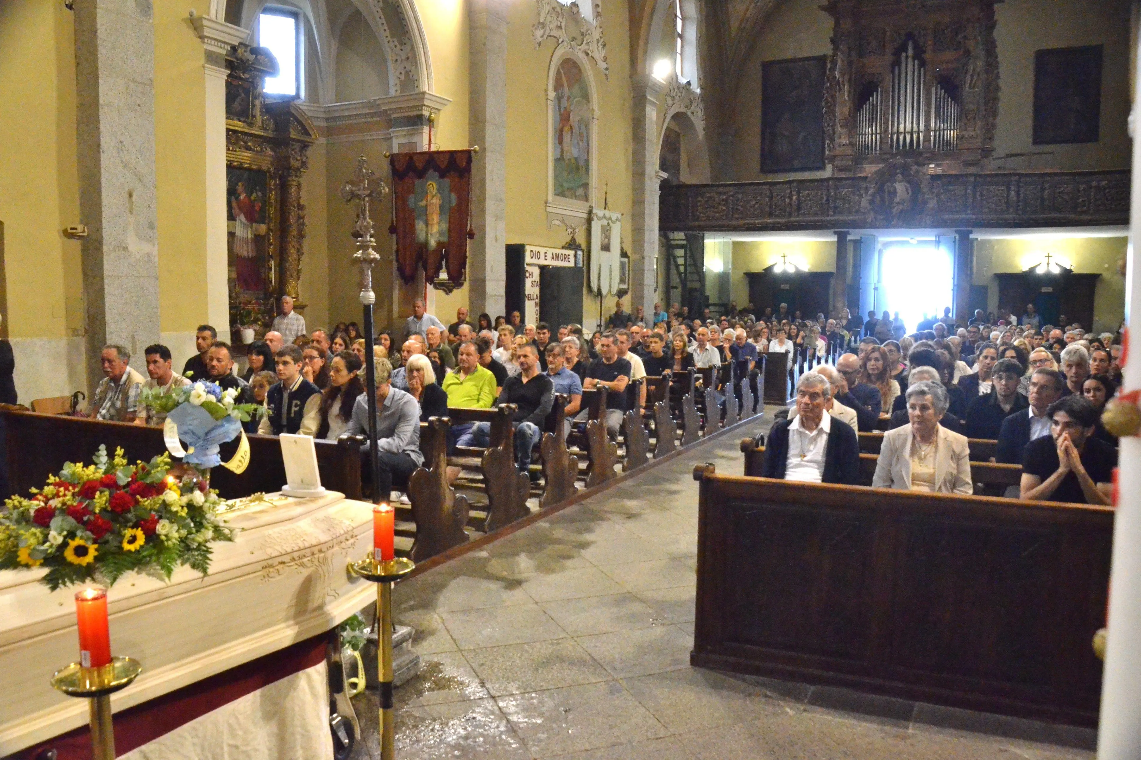Roncone, l’addio a Riccardo Campana: «Papà, avevi un cuore d’oro»