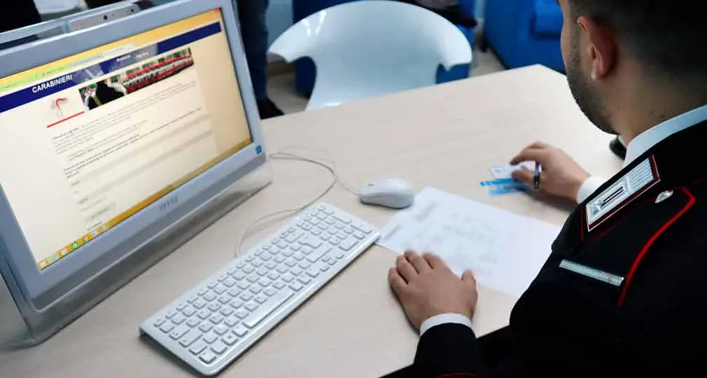 Conosce un uomo su TikTok e viene truffata di oltre 10mila euro