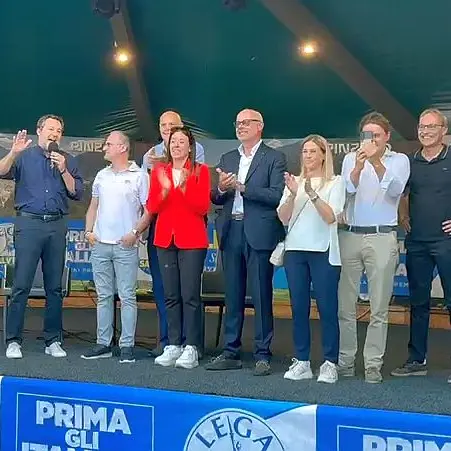 Salvini a Pinzolo sfida la sinistra: «La Lega è condannata a vincere per altri 10 anni»