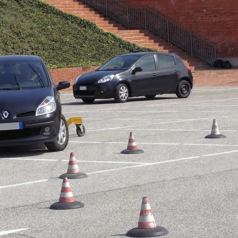 Trento, arrivano i corsi di guida sicura della Scuderia Trentina: teoria e prove